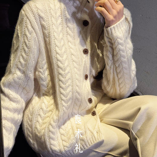 【预售7天】良木礼山羊绒开衫（D251102722F） 商品图3