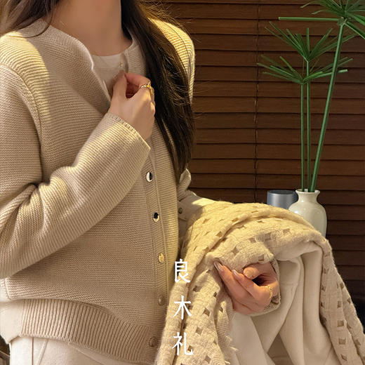 【特价不退换】【部分现货】良木礼山羊绒开衫（D251101738F） 商品图3