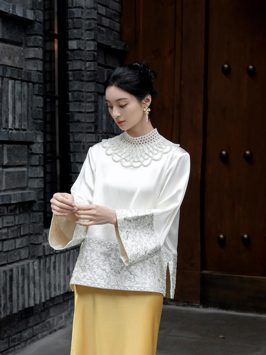 盛唐牡丹 |盘银手推绣真丝上衣+宫廷钉珠装饰云肩/珍珠白 商品图2