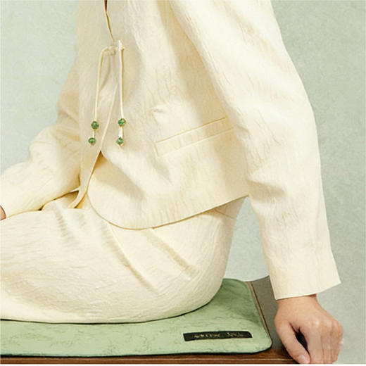 左点养生娘娘艾灸热敷坐垫 商品图2