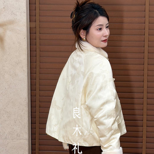 【特价不退换】【预售7天】良木礼水貂鹅绒服（D25102672） 商品图3