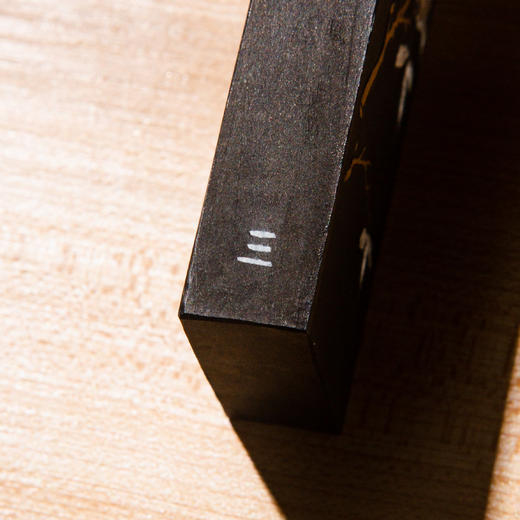 70年代上海墨厂制“铁斋翁书画宝墨”（稀有圆花） 商品图6