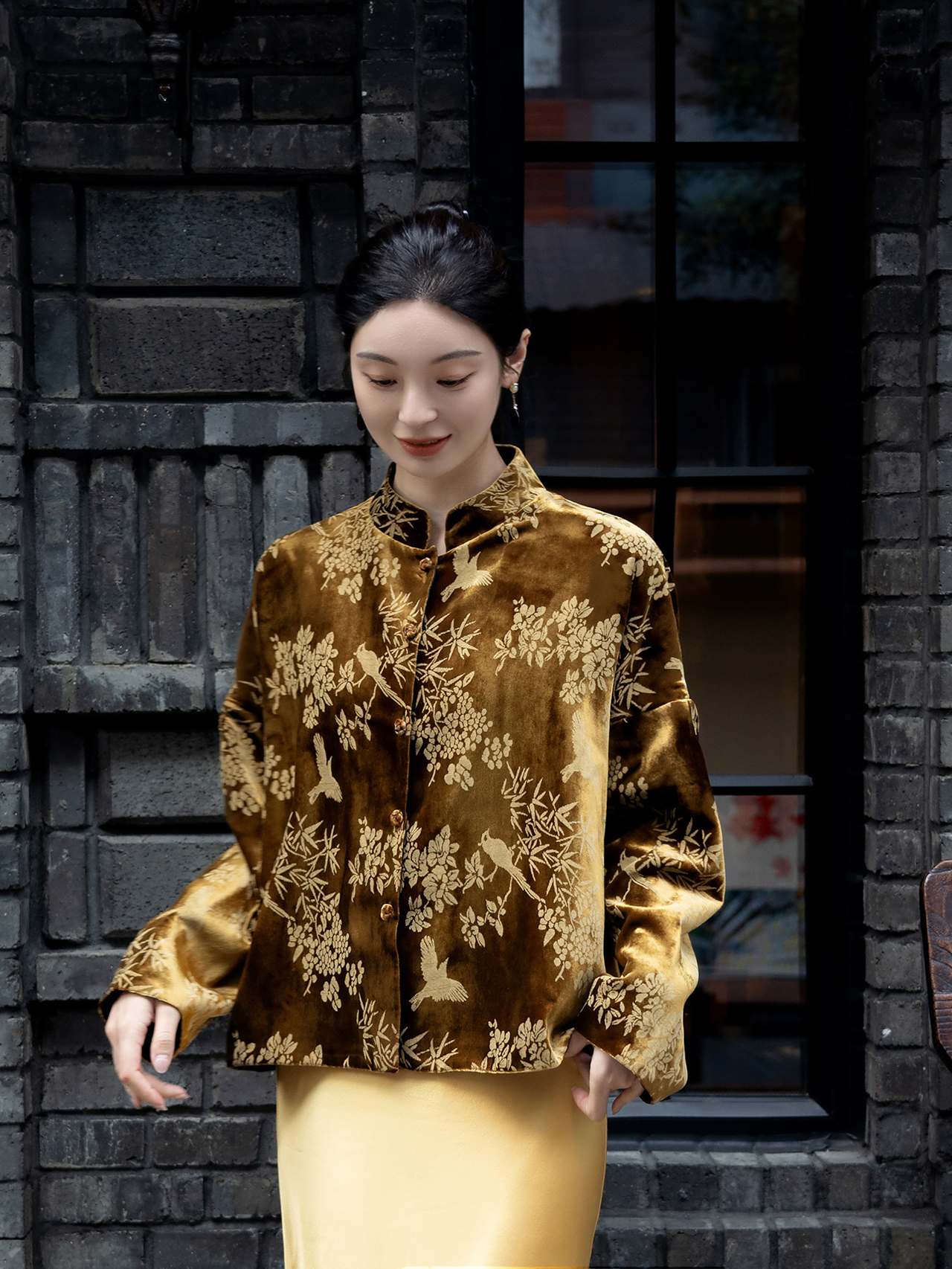 盛唐牡丹 |丝绒小鸟双面穿外套 (不夹棉) (实物的棕色一面为黑扣子.不是棕色扣子)