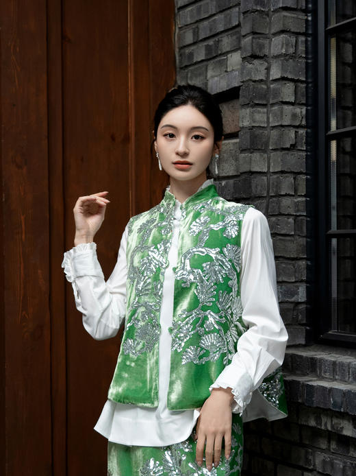 盛唐牡丹| 钉珠银松刺绣真丝丝绒马甲 商品图3