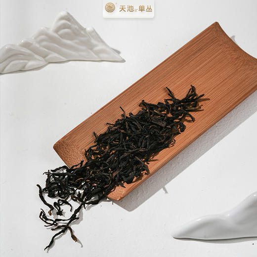 天池·甄藏·初欣·杏仁香
116g/盒 商品图7