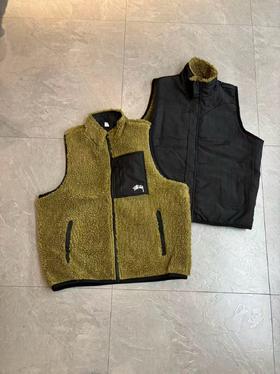 斯图西两面穿的马甲..很有范儿...男女同款