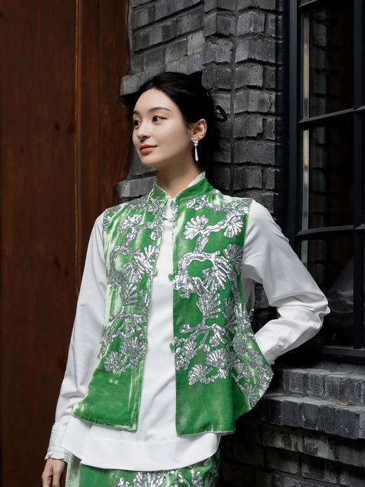 盛唐牡丹| 钉珠银松刺绣真丝丝绒马甲 商品图1