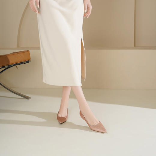 Westory2026年春季满钻圆尖头低跟单鞋婚鞋晚宴鞋百搭浅口单鞋S26AE50391 商品图2
