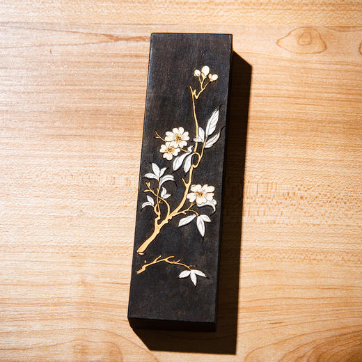 70年代上海墨厂制“铁斋翁书画宝墨”（稀有圆花） 商品图3