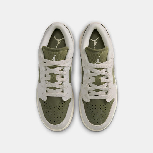 Air Jordan 1 Low SE 大童运动鞋 HV4396 商品图3