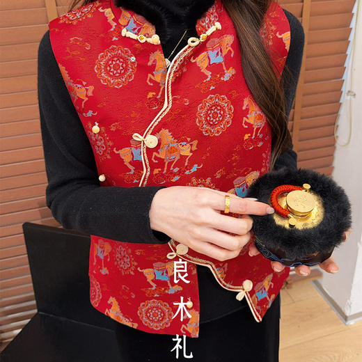 【特价不退换】【预售7天】良木礼国风水貂毛马甲（1795） 商品图4