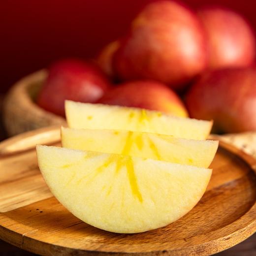 【盈香园】阿克苏红旗坡产区100冰糖心苹果3kg(优级 12粒) 商品图5