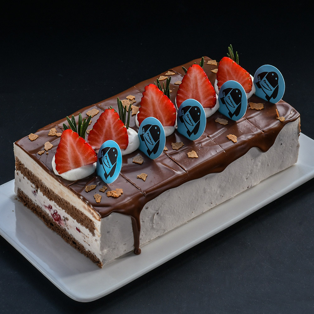 巧克力草莓奶油蛋糕（方形约为5寸）