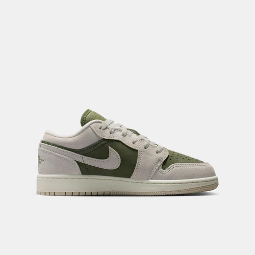 Air Jordan 1 Low SE 大童运动鞋 HV4396 商品图2