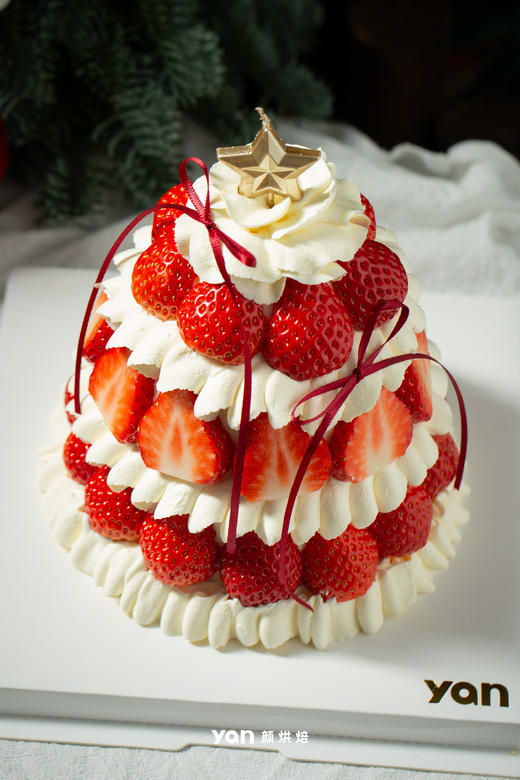 三层裙边草莓圣诞树 商品图2