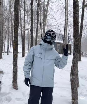 SZN大买菜羽绒服 衣柜里必须存在的一款户外顶级装备..鹅绒，抗寒