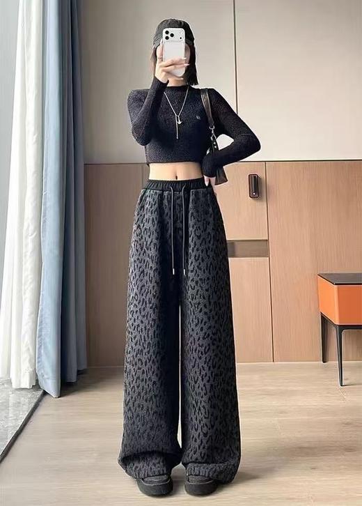 女神节2026促→【自营】🔥🔥🔥加绒【爆款休闲裤】豹纹加绒～8730拼色腰头豹纹直筒裤冬季加绒休闲裤-喜出 商品图2