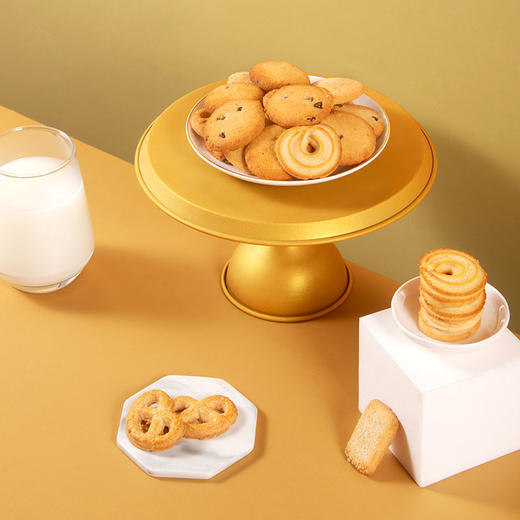 【经典曲奇】皇冠丹麦曲奇饼干750g铁盒装！进口黄油，酥香经典，下午茶/送礼不出错的选择！ 商品图5