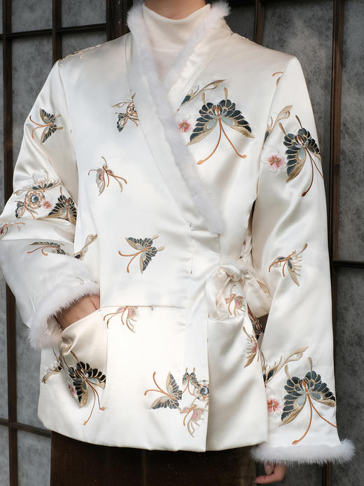 盛唐牡丹 | 真丝手推绣水貂棉外套 商品图1