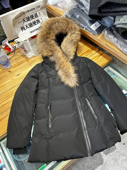 现货 专柜一万多的MACKAGE女士羽绒服...只有几件，速度.. 商品图4
