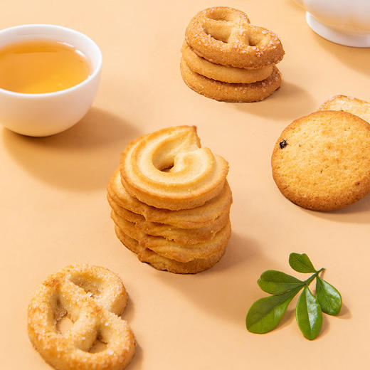 【经典曲奇】皇冠丹麦曲奇饼干750g铁盒装！进口黄油，酥香经典，下午茶/送礼不出错的选择！ 商品图4