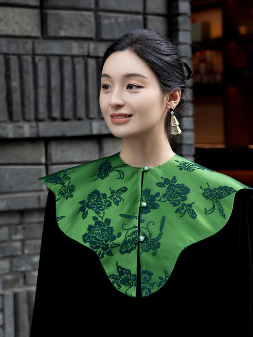 盛唐牡丹 | 翡翠绿真丝漳缎披肩 商品图0