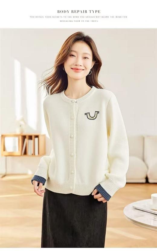 清了！清！不支持退货【自营】跨年福利【超美针织衫】M13假两件袖口圆领U刺绣开衫毛衣-喜出 商品图2