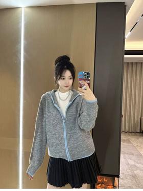 清了！清！不支持退货 自营【超美针织衫】M05撞色外套蓝边开衫针织毛衣外套毛衣-喜出