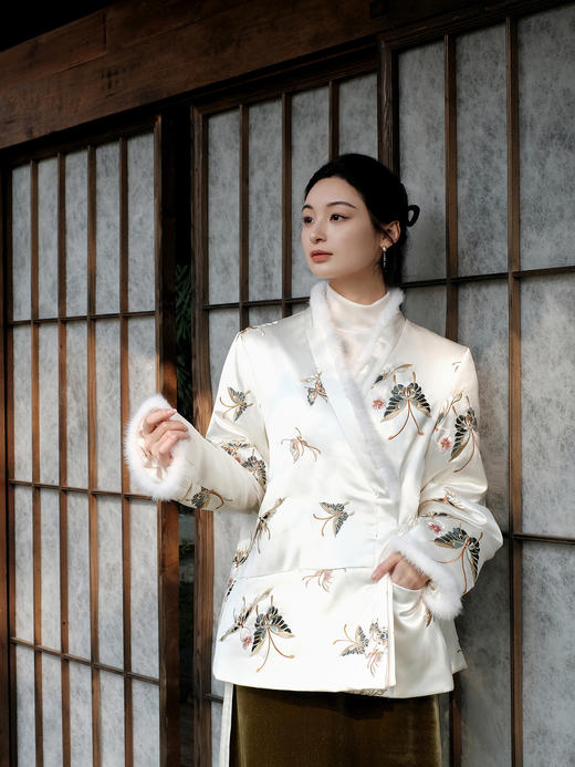 盛唐牡丹 | 真丝手推绣水貂棉外套 商品图0