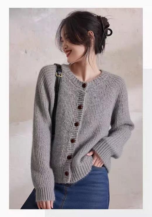 清了！清！不支持退货 自营【超美针织衫】M11韩系百搭简约粗针中厚开衫毛衣-喜出 商品图3