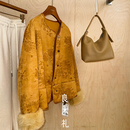 【特价不退换】【预售7天】良木礼水貂桑蚕丝外套（1502） 商品图4