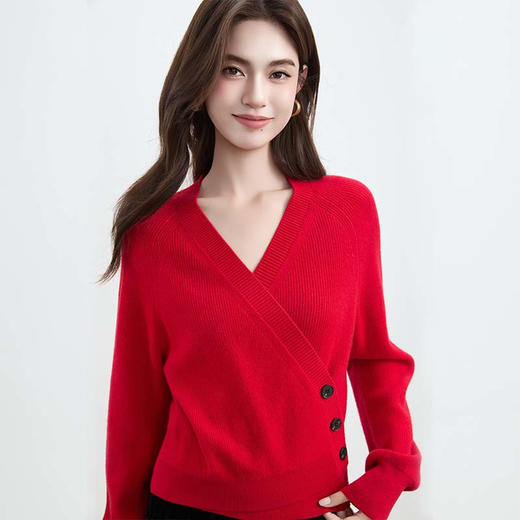 VogoPetite70%羊毛 30%羊绒 斜襟V领针织衫 BP141D0017 商品图3
