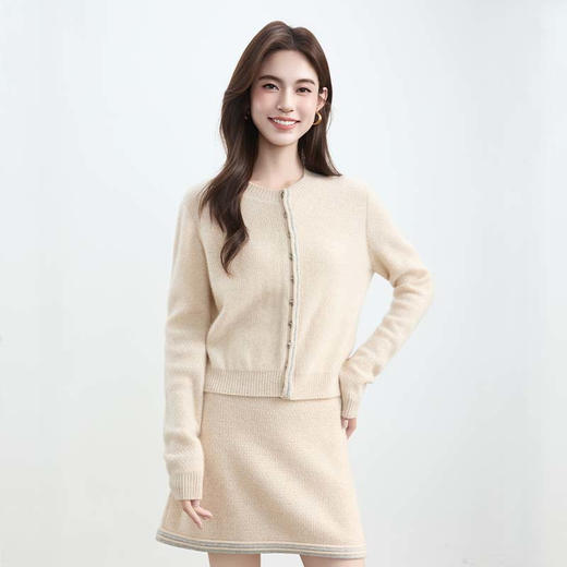 VogoPetite100%山羊绒 复古优雅宽松圆领毛衣开衫 BP142F1501 商品图4