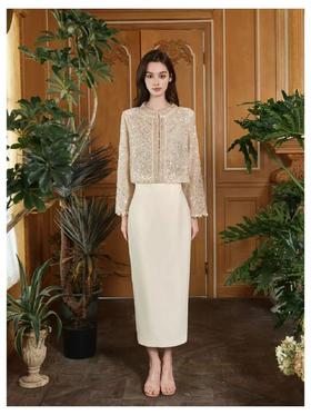 超高腰弧线杏色修身半裙