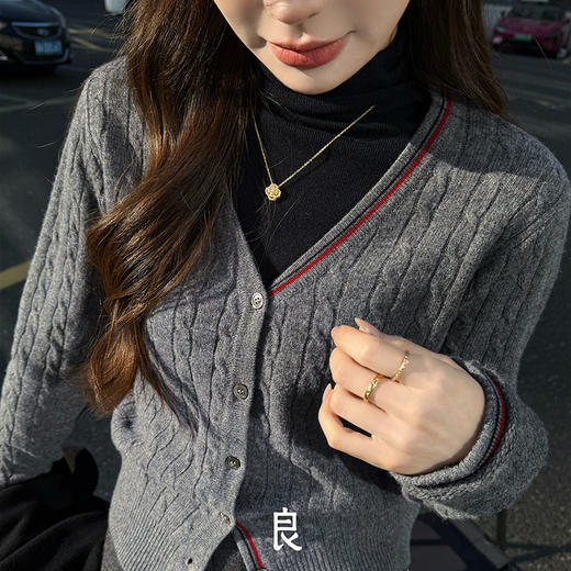 【特价不退换】【预售7天】良木礼绵羊毛开衫(1500F) 商品图1