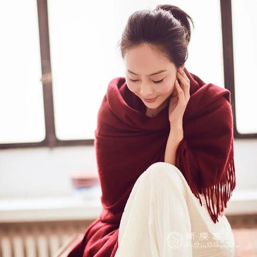 水波纹羊绒披肩 商品图0