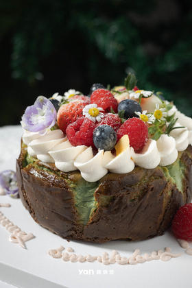 莓果抹茶巴斯克