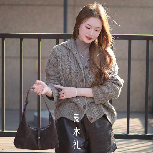 【预售7天】良木礼山羊绒开衫（D251102722F） 商品图4