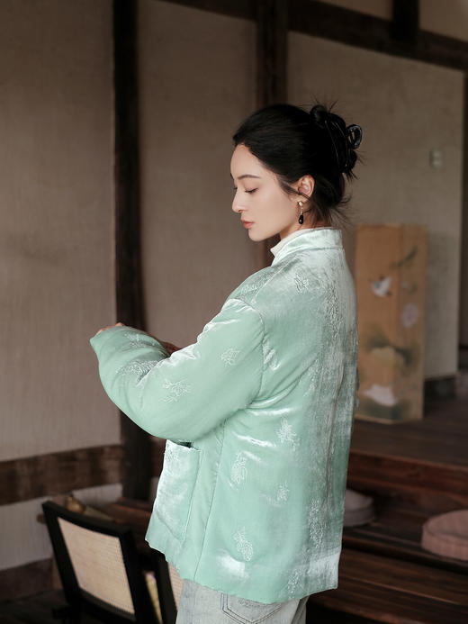 盛唐牡丹 | 艾绿色丝绒绣花棉外套 商品图4