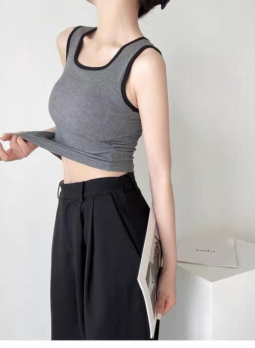 女王节抢购价-不支持退→【自营】🔥内里磨毛绒【超暖美背】有胸垫～（拼色边）一体杯螺纹棉美背背心-喜出 商品图1