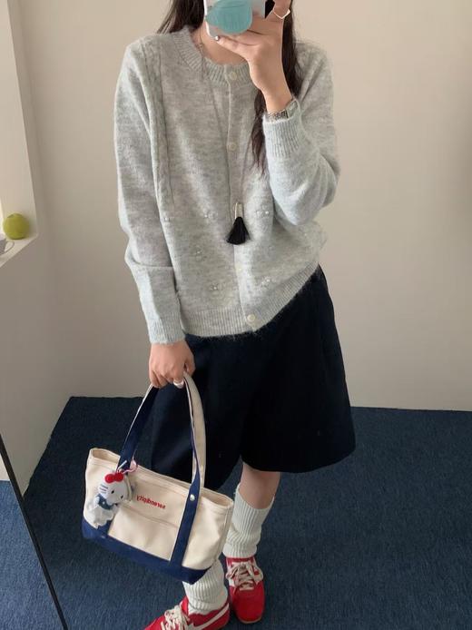 清了！清！不支持退货 自营【超美针织衫】M16韩系清新立体珍珠花朵开衫毛衣-喜出 商品图1