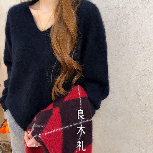 【特价不退换】良木礼V领羊毛衫（D25102720） 商品图3