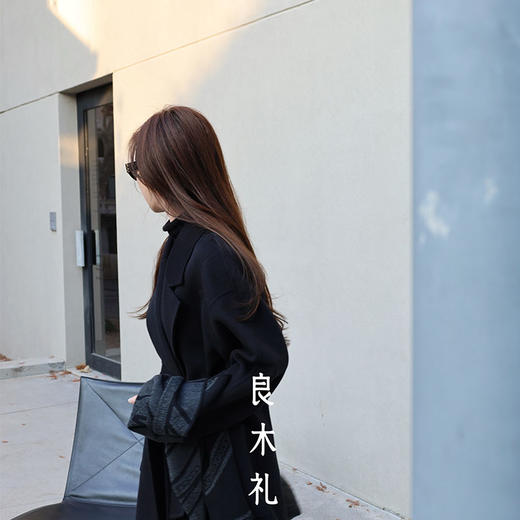 【特价不退换】【预售7天】良木礼山羊绒大衣（围巾）(D8205) 商品图3