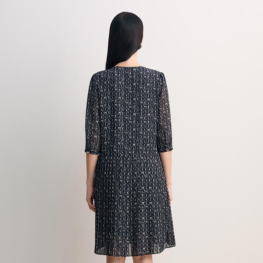 EITIE爱特爱圆领抽绳收腰字母印花图案设计优雅中长款连衣裙8507202 商品图4