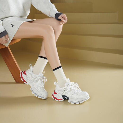 Westory2026年春季厚底白色老爹鞋擦脏做旧复古系带潮酷运动鞋W26AM50241 商品图1