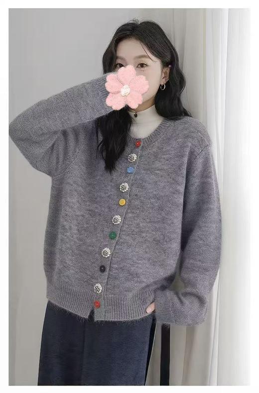 清了！清！不支持退货 自营【超美针织衫】M22韩系格纹彩扣开衫毛衣-喜出 商品图3