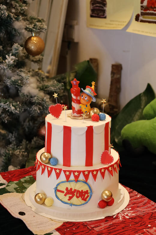 双层许愿星星人蛋糕 商品图2