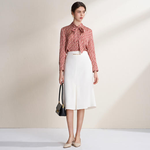 EITIE爱特爱优雅通勤精致高腰包臀鱼尾裙摆设计2026春季新款半身裙A2606103 商品图3