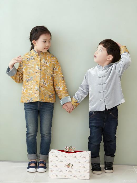 盛唐牡丹 | Kids蓝灰色马跃新春双穿外套&PeaceBio面霜&身体乳×东方境礼盒 商品图3