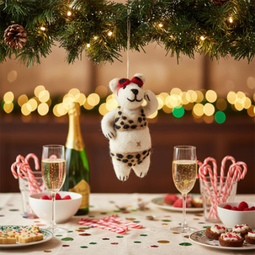 北京仓｜Felt So Good-Diva Polar Bear-魅力天后北极熊 羊毛毡 圣诞挂件［英国设计师］ 商品图0